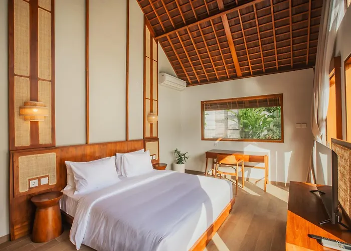 Arpana Luxury Private Pool