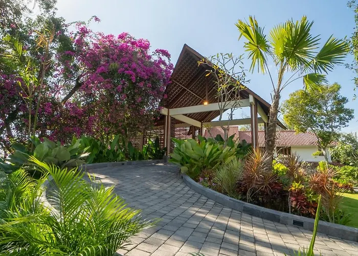 Arpana Luxury Private Pool