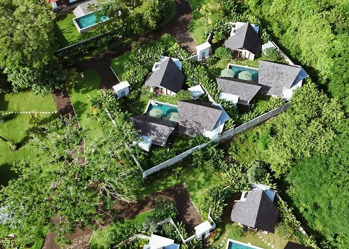 Arpana Luxury Private Pool